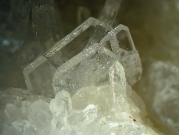 Yugawaralite